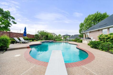901 Walnut Falls Circle Mansfield TX 76063