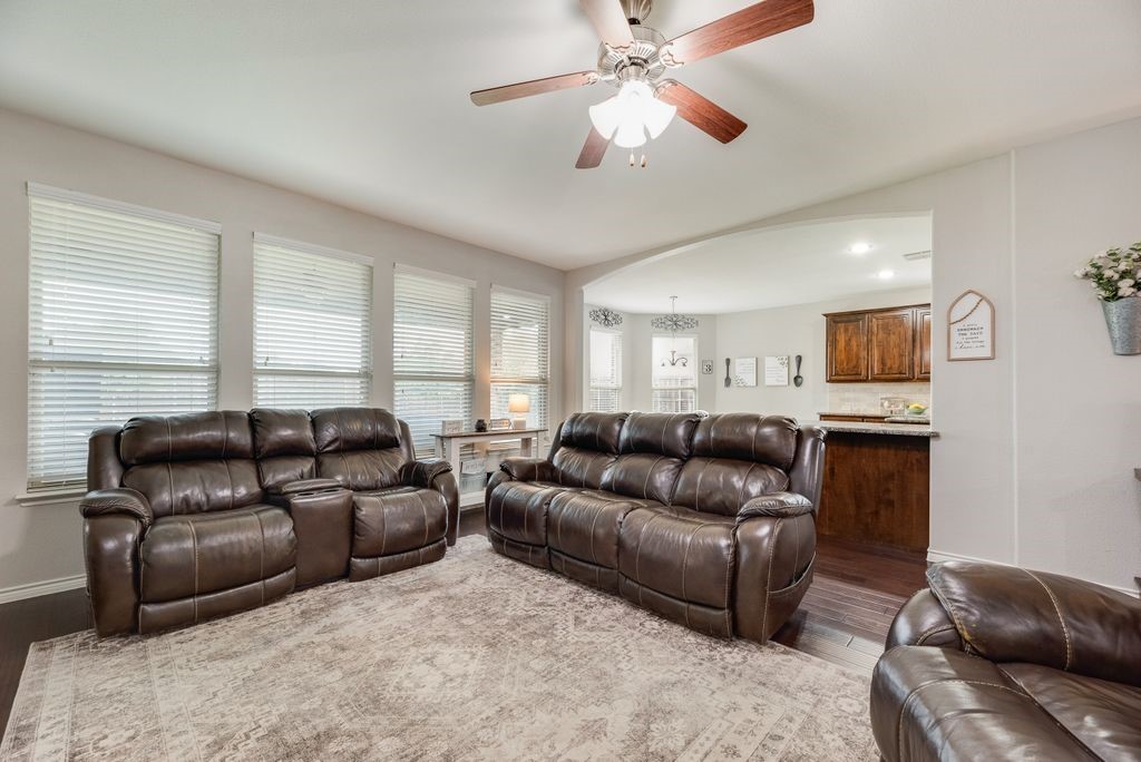 1104 Hondo Lane Forney TX 75126