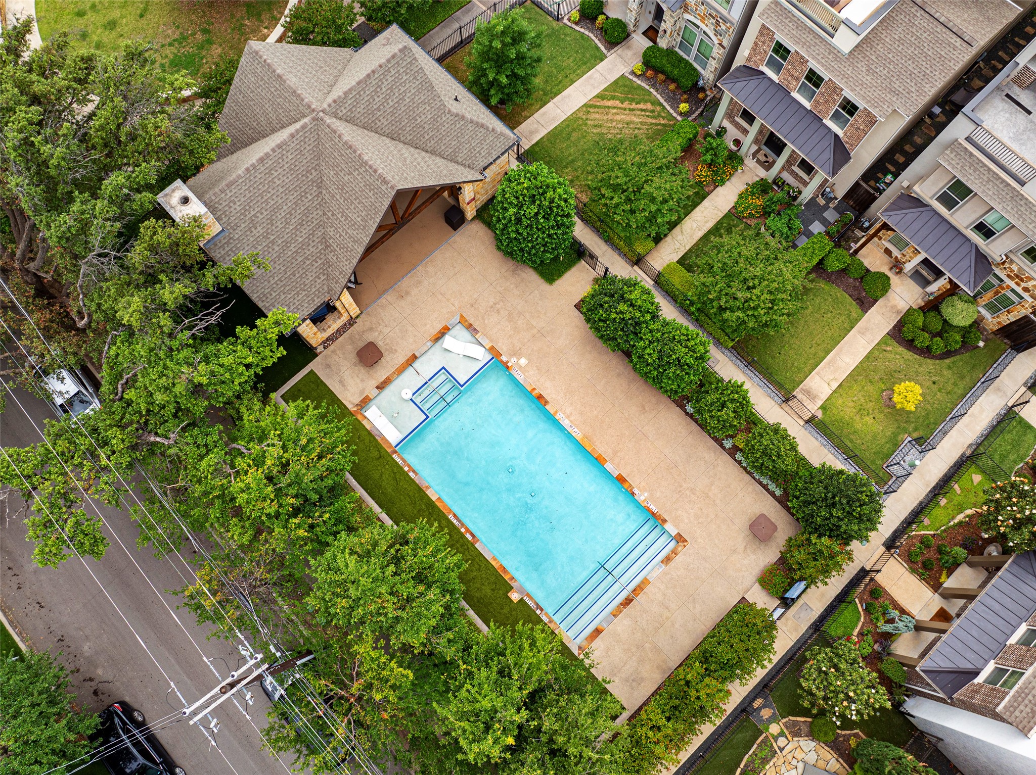 3710 Red Leaf Lane Dallas TX 75209