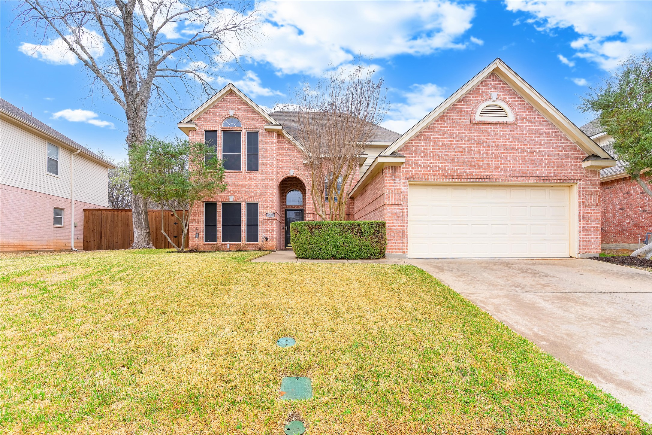 6502 Redstone Court Arlington TX 76001