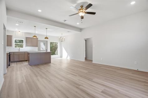 103 N Peverly Street Whitney TX 76692