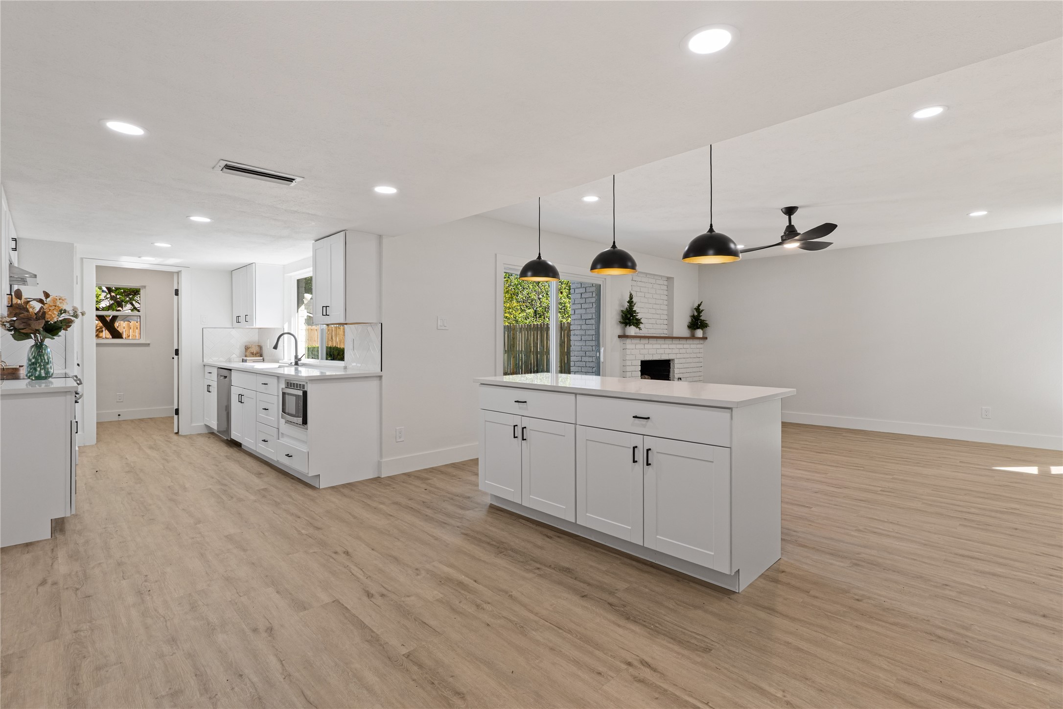 8617 Baumgarten Drive Dallas TX 75228