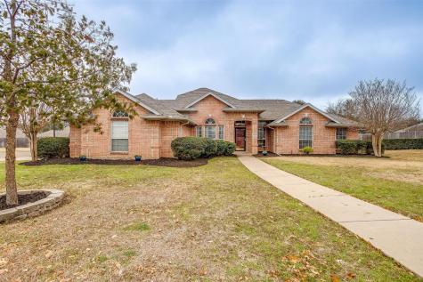 1612 Tennyson Lane Cleburne TX 76033