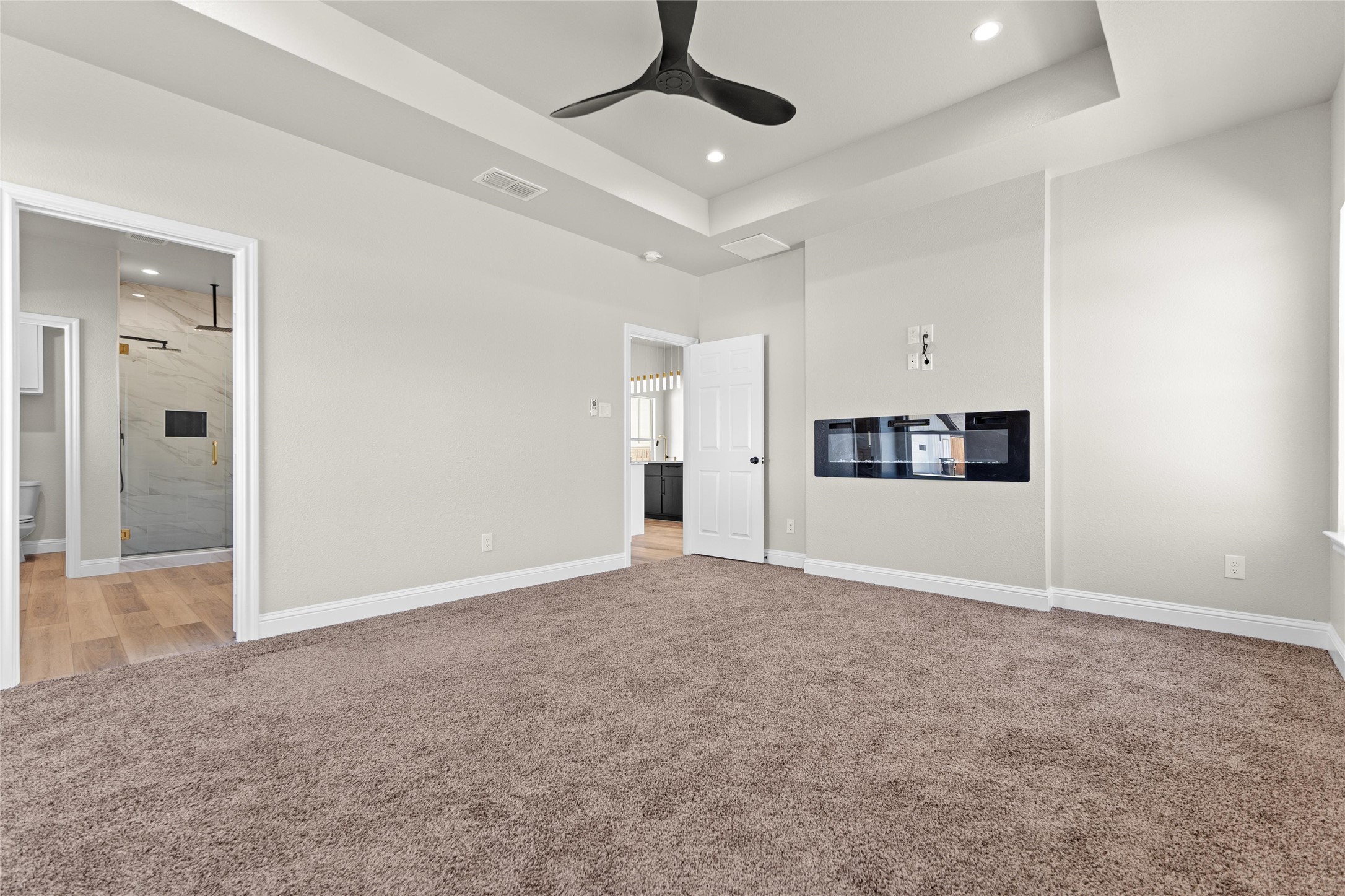 1121 County Road 4104 Greenville TX 75401