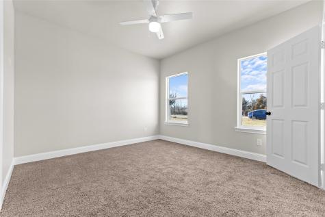1121 County Road 4104 Greenville TX 75401