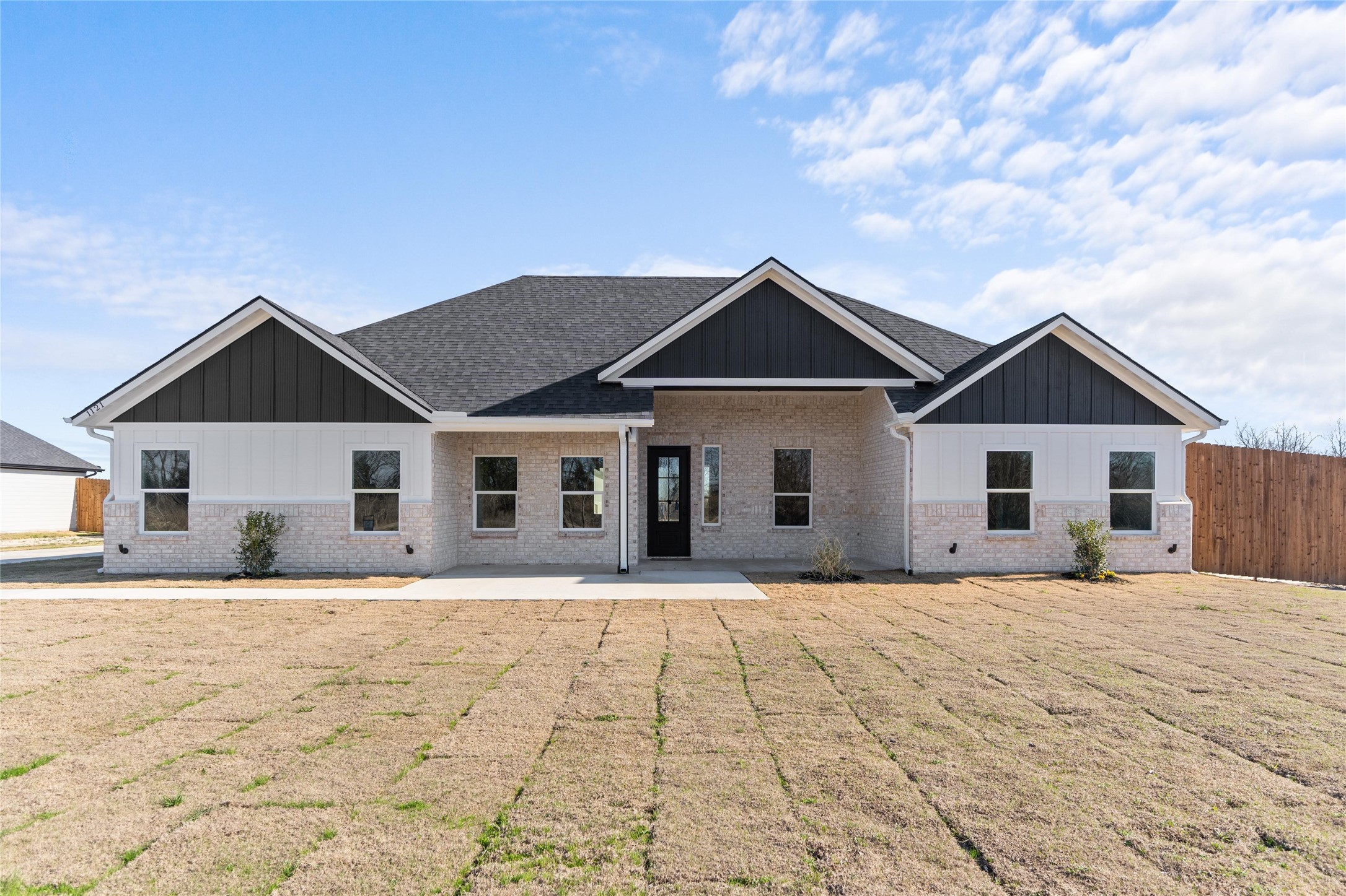 1121 County Road 4104 Greenville TX 75401