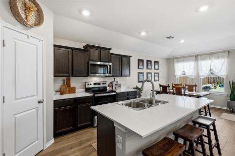 6521 Shoreline Lane Princeton TX 75407