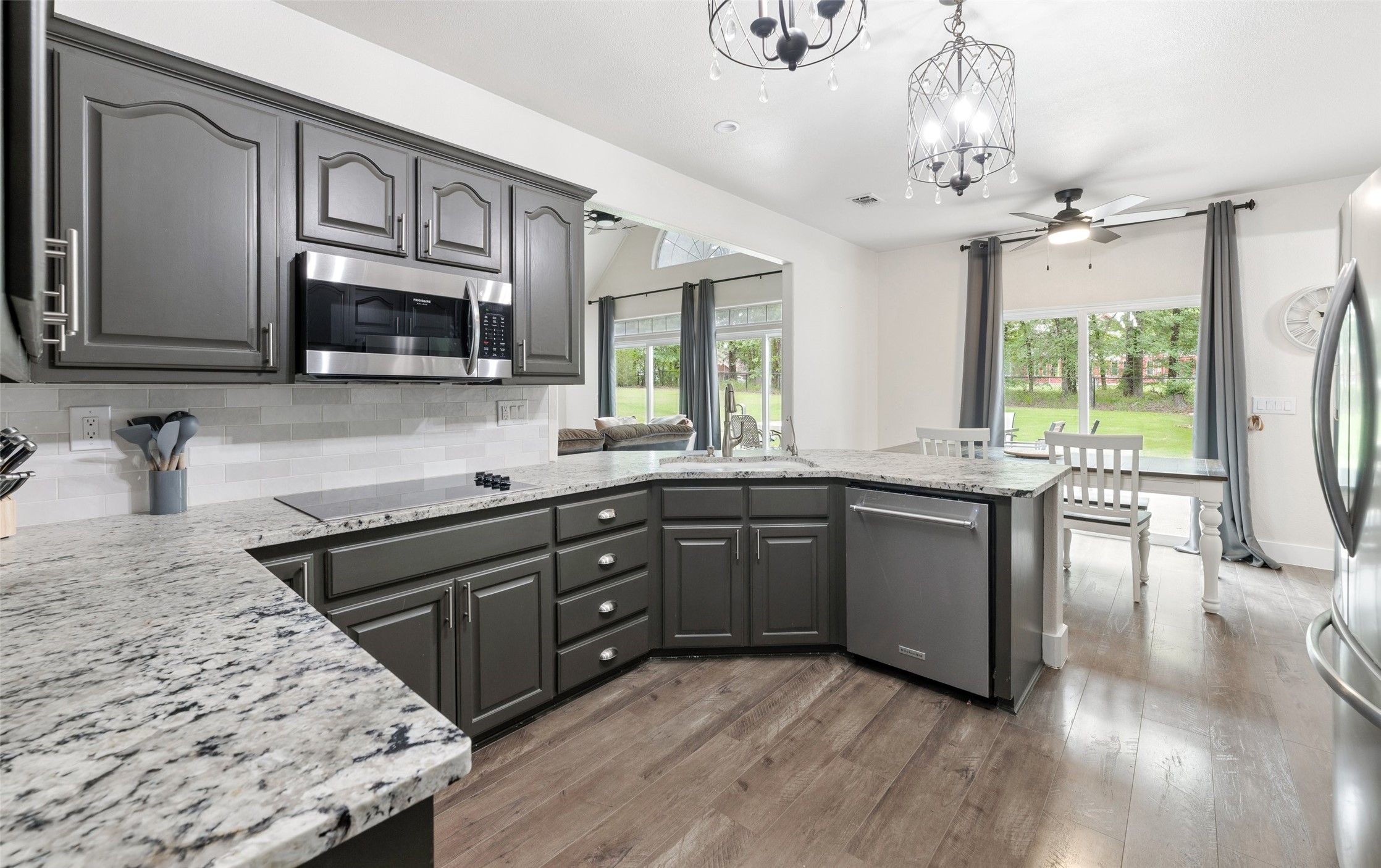 109 Enchanted Drive Enchanted Oaks TX 75156