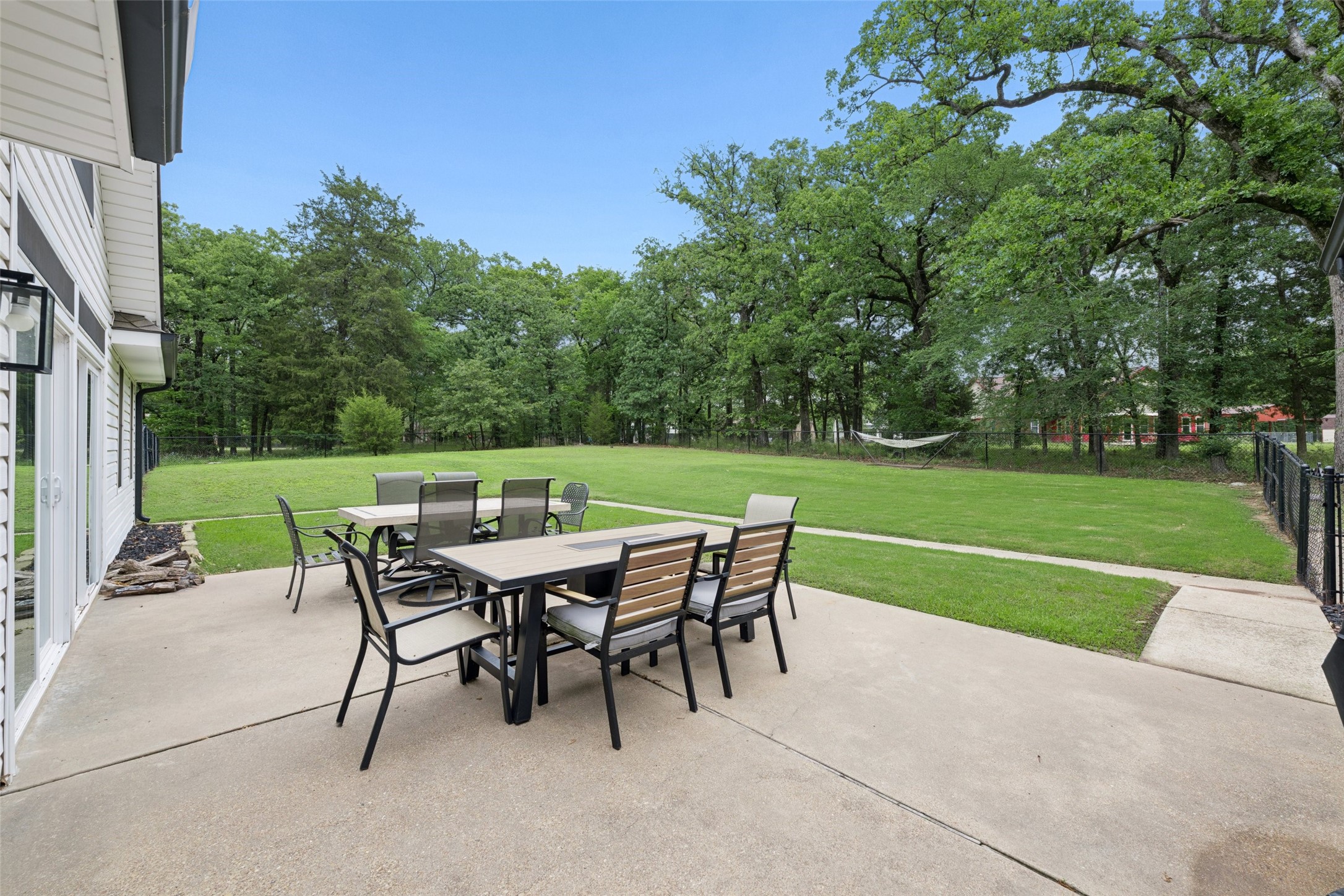 109 Enchanted Drive Enchanted Oaks TX 75156