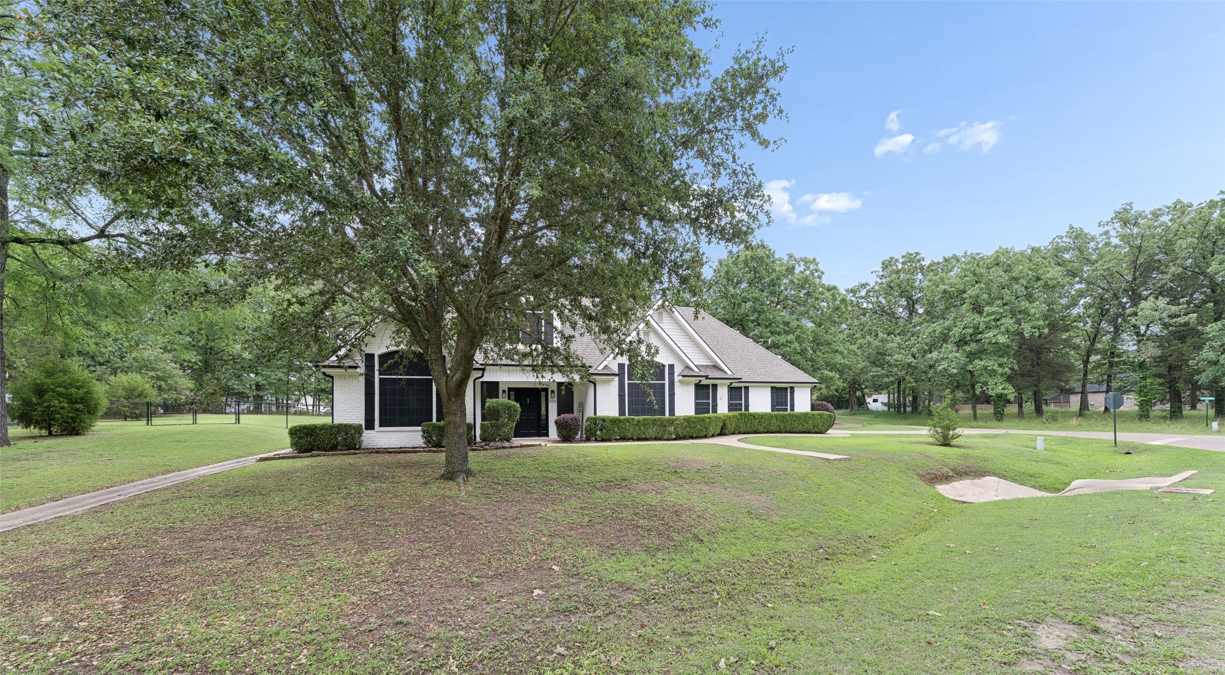 109 Enchanted Drive Enchanted Oaks TX 75156
