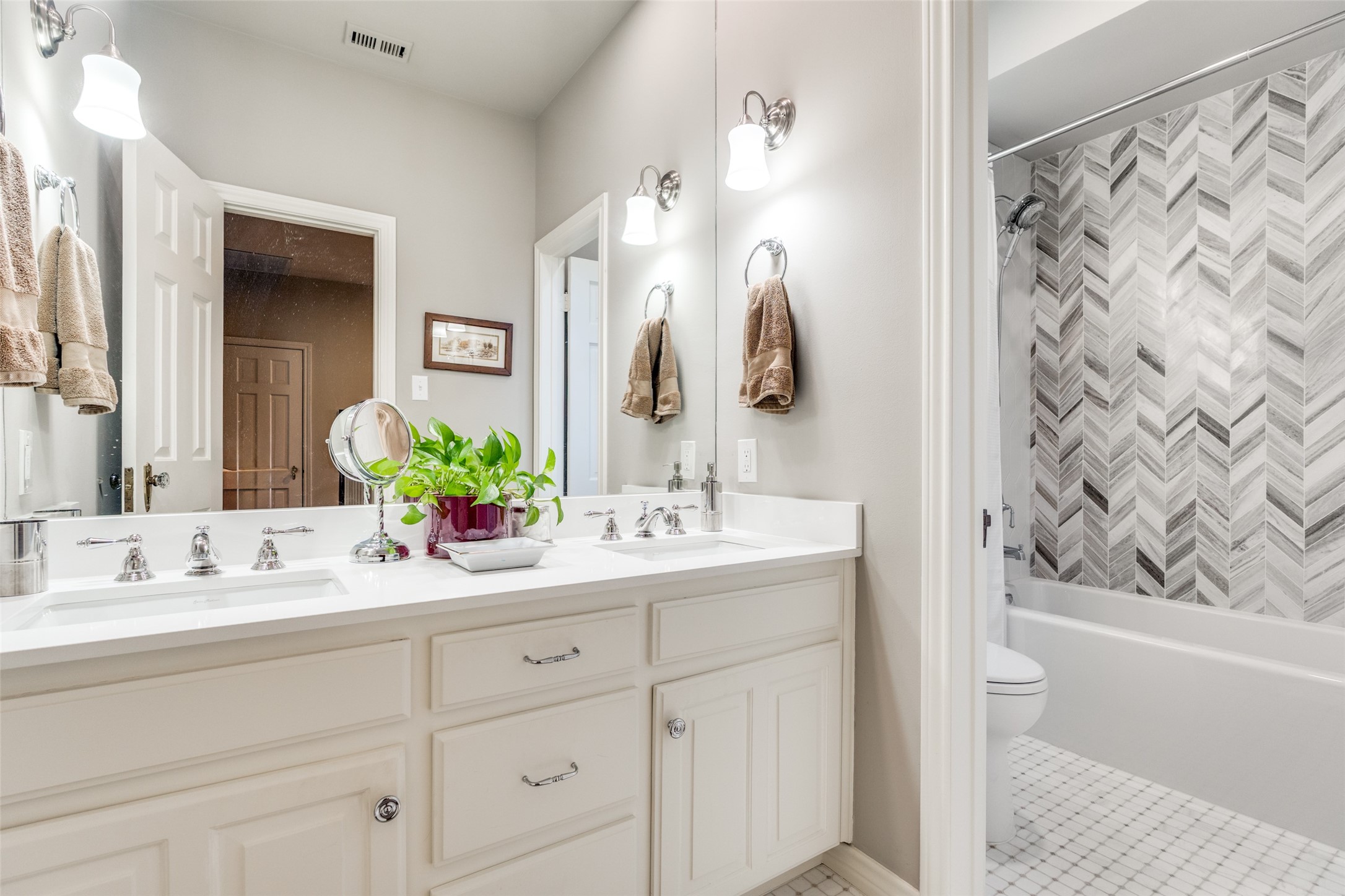 4537 Belclaire Avenue Highland Park TX 75205