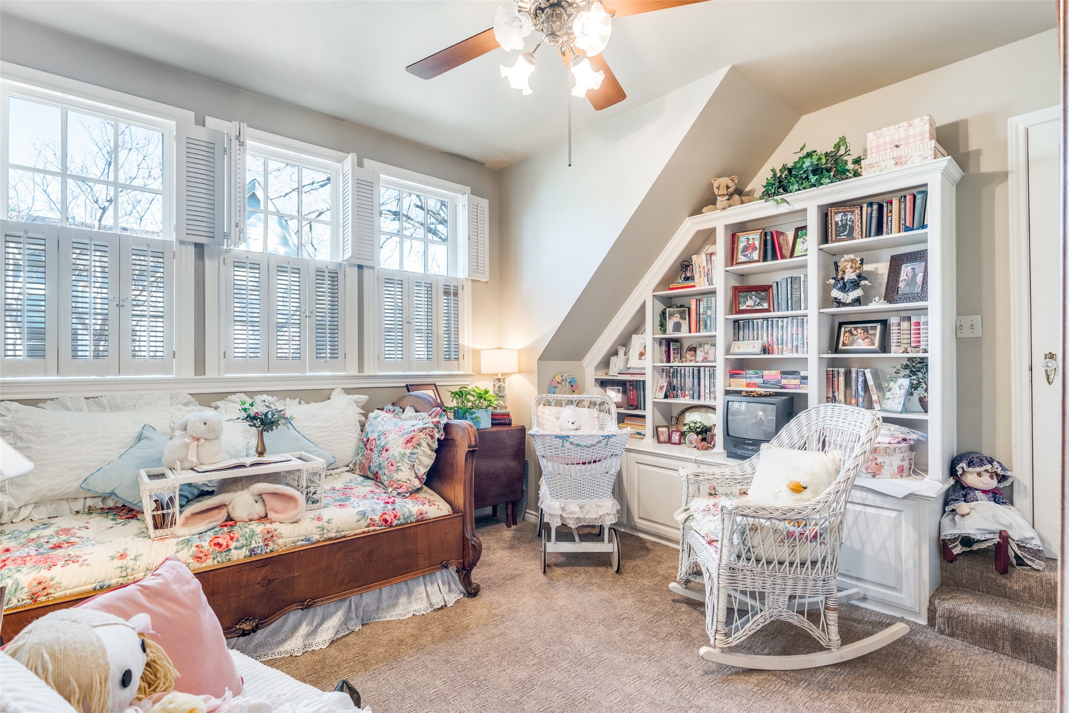 4537 Belclaire Avenue Highland Park TX 75205