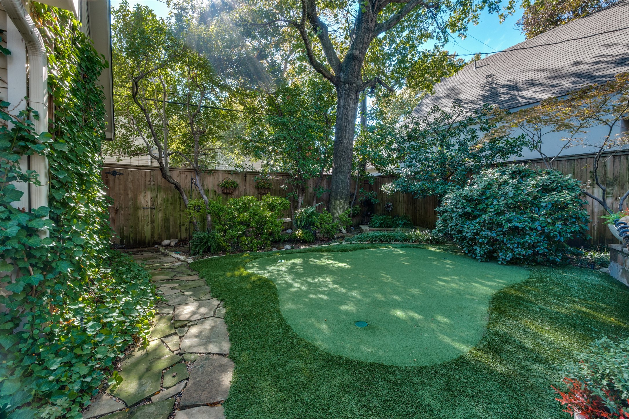 4537 Belclaire Avenue Highland Park TX 75205