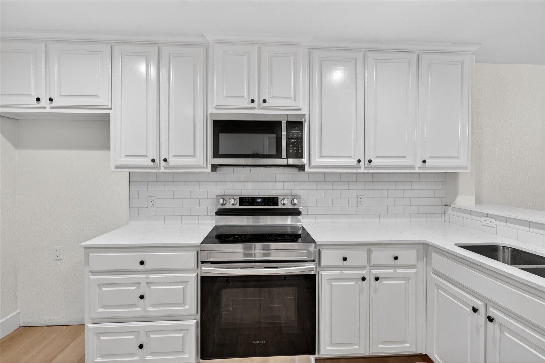 1612 W Bond Street Denison TX 75020