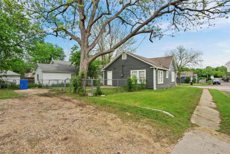 2225 Maple Avenue Waco TX 76707