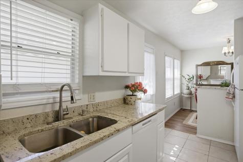 3105 W Devitt Street Fort Worth TX 76109