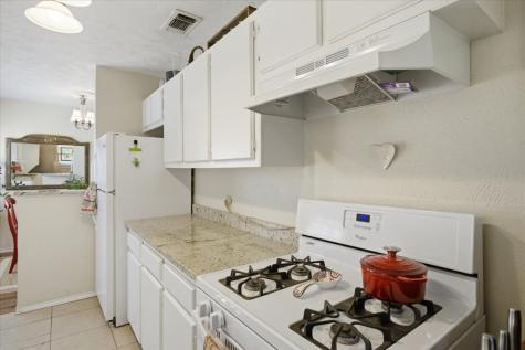 3105 W Devitt Street Fort Worth TX 76109