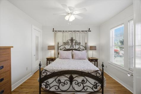 3105 W Devitt Street Fort Worth TX 76109