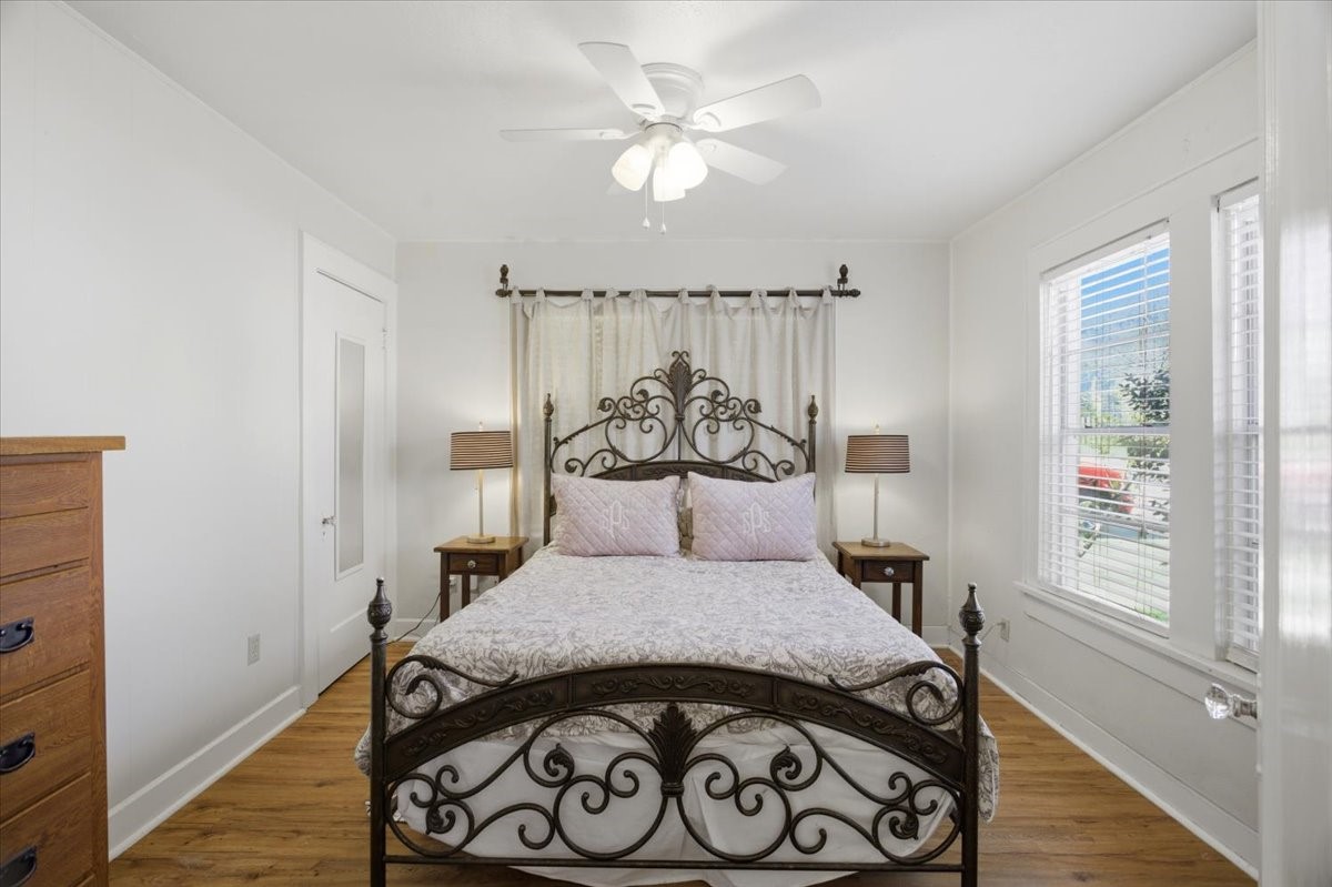 3105 W Devitt Street Fort Worth TX 76109