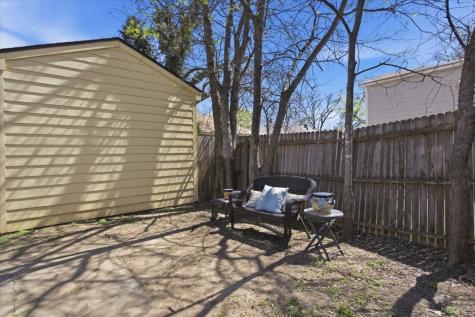 3105 W Devitt Street Fort Worth TX 76109
