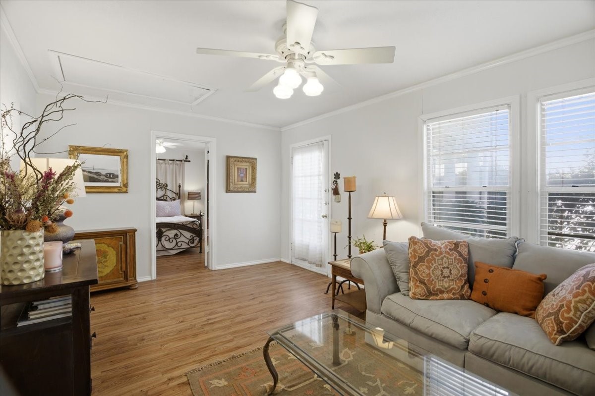 3105 W Devitt Street Fort Worth TX 76109