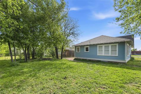 1611 Avenue K Brownwood TX 76801