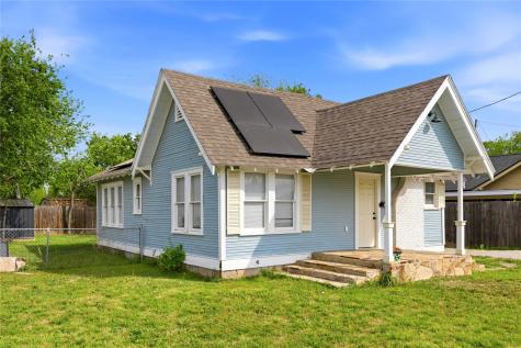 1611 Avenue K Brownwood TX 76801