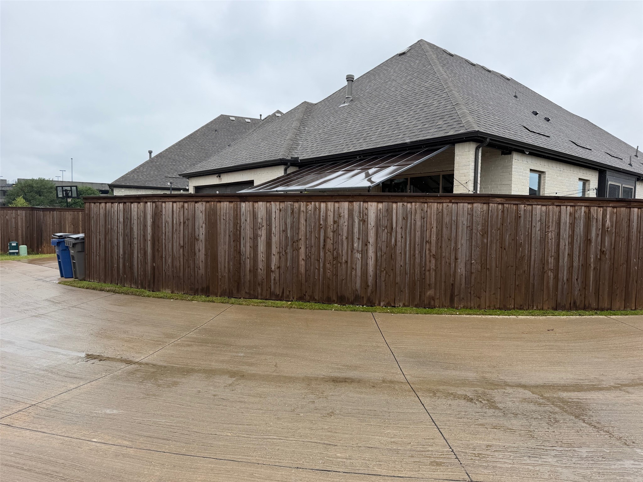 12513 Royal Oaks Lane Farmers Branch TX 75234