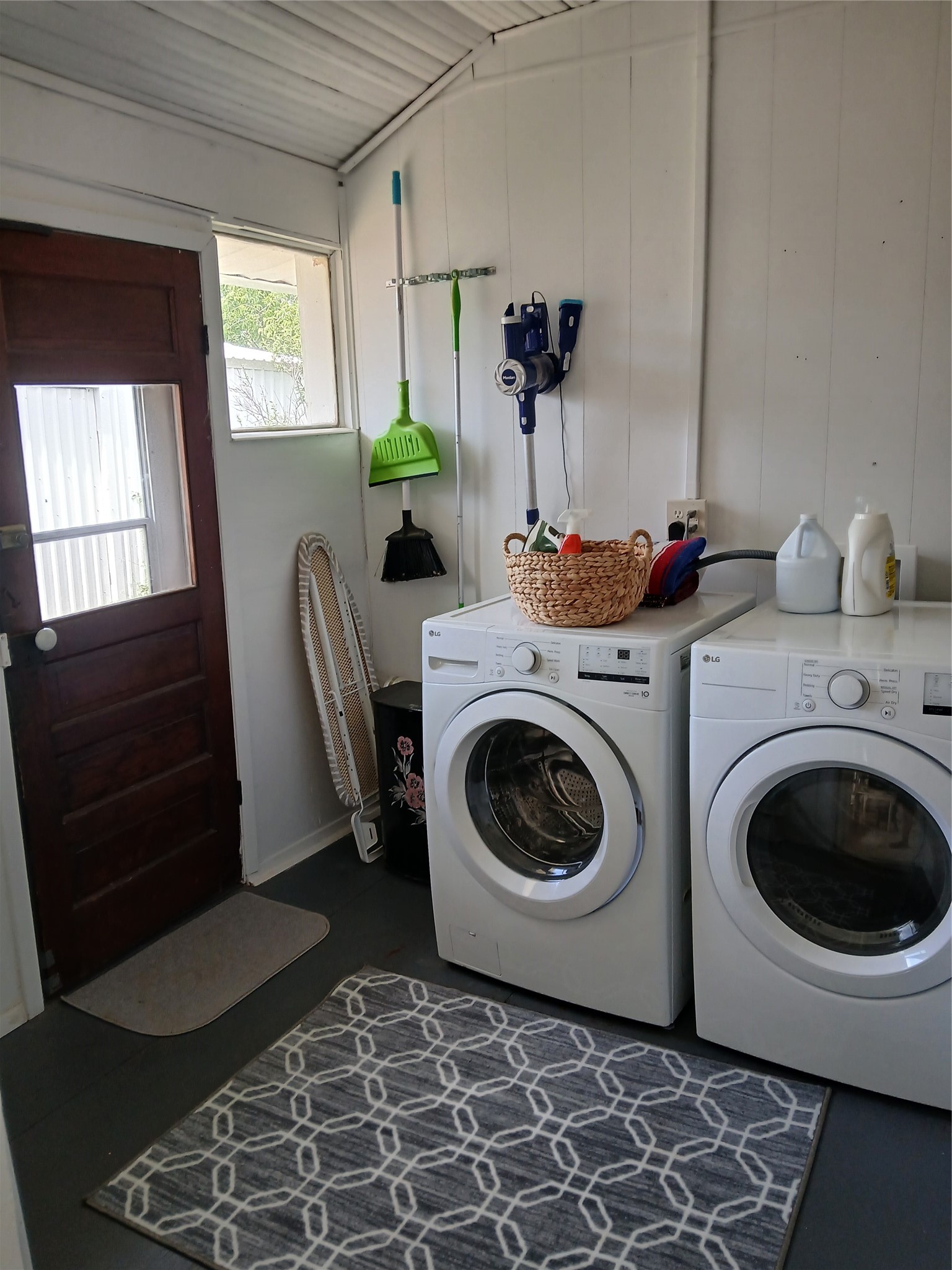 916 Austin Street Coleman TX 76834