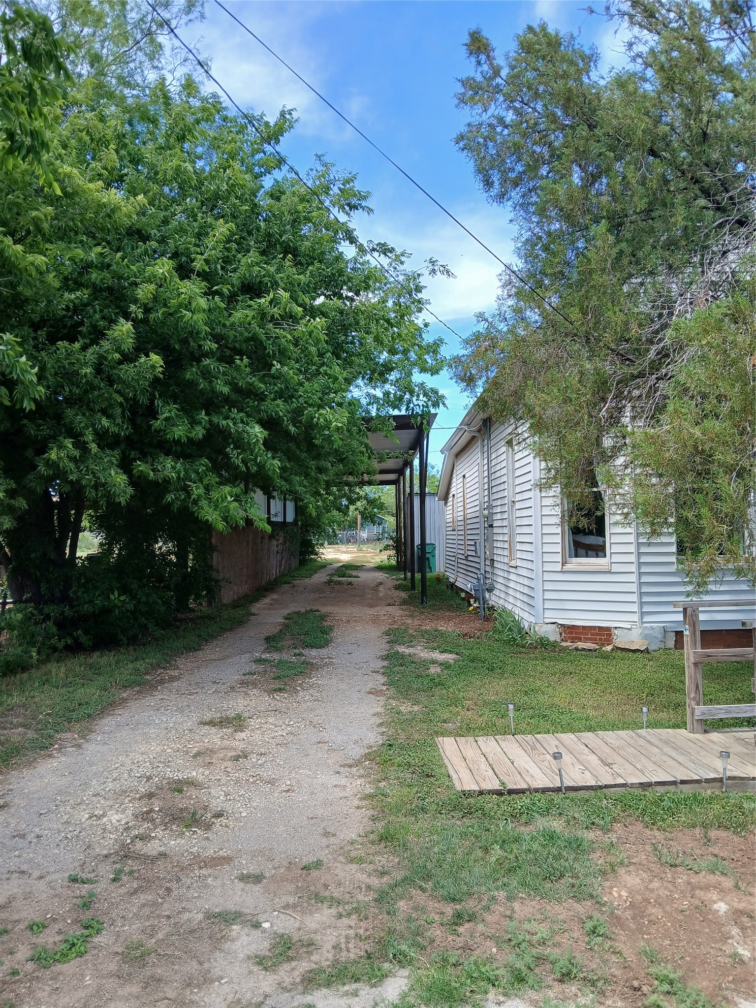 916 Austin Street Coleman TX 76834
