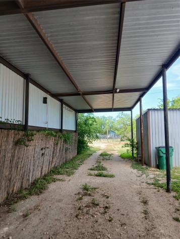 916 Austin Street Coleman TX 76834