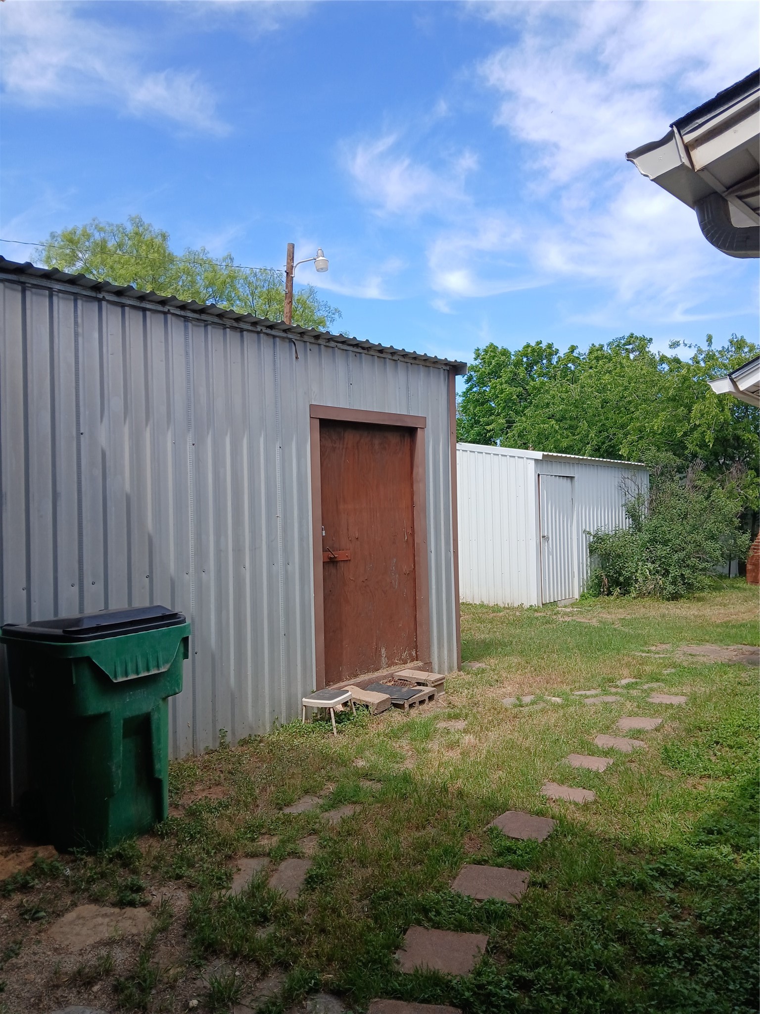 916 Austin Street Coleman TX 76834