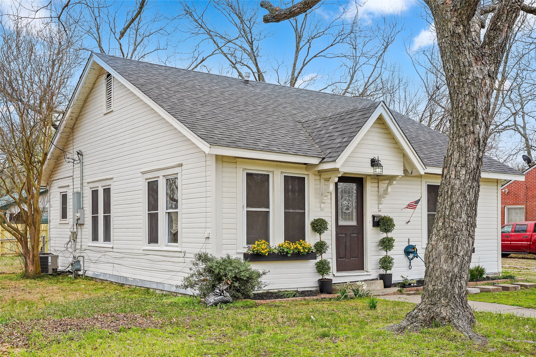 304 Texas Street Sulphur Springs TX 75482