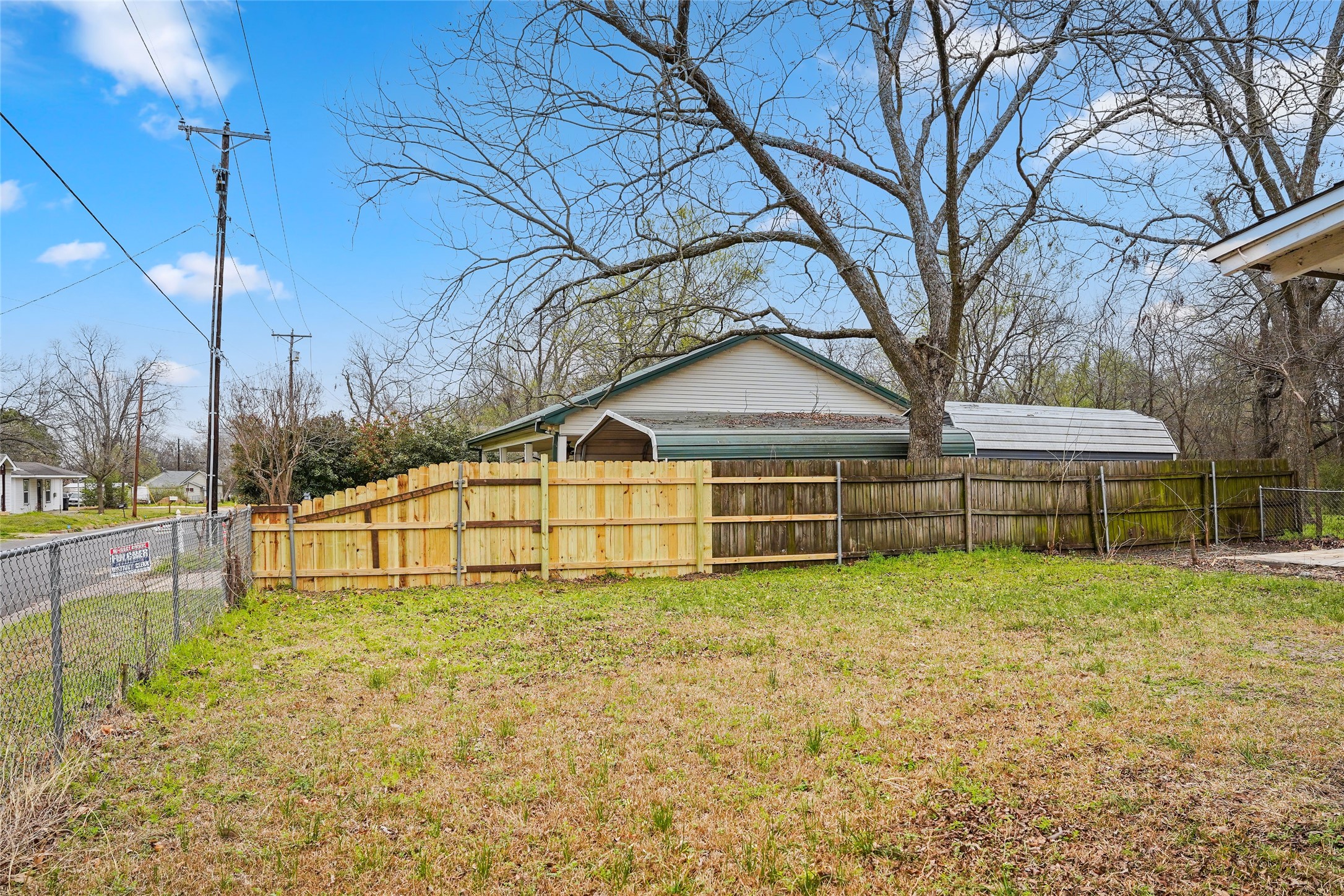 304 Texas Street Sulphur Springs TX 75482