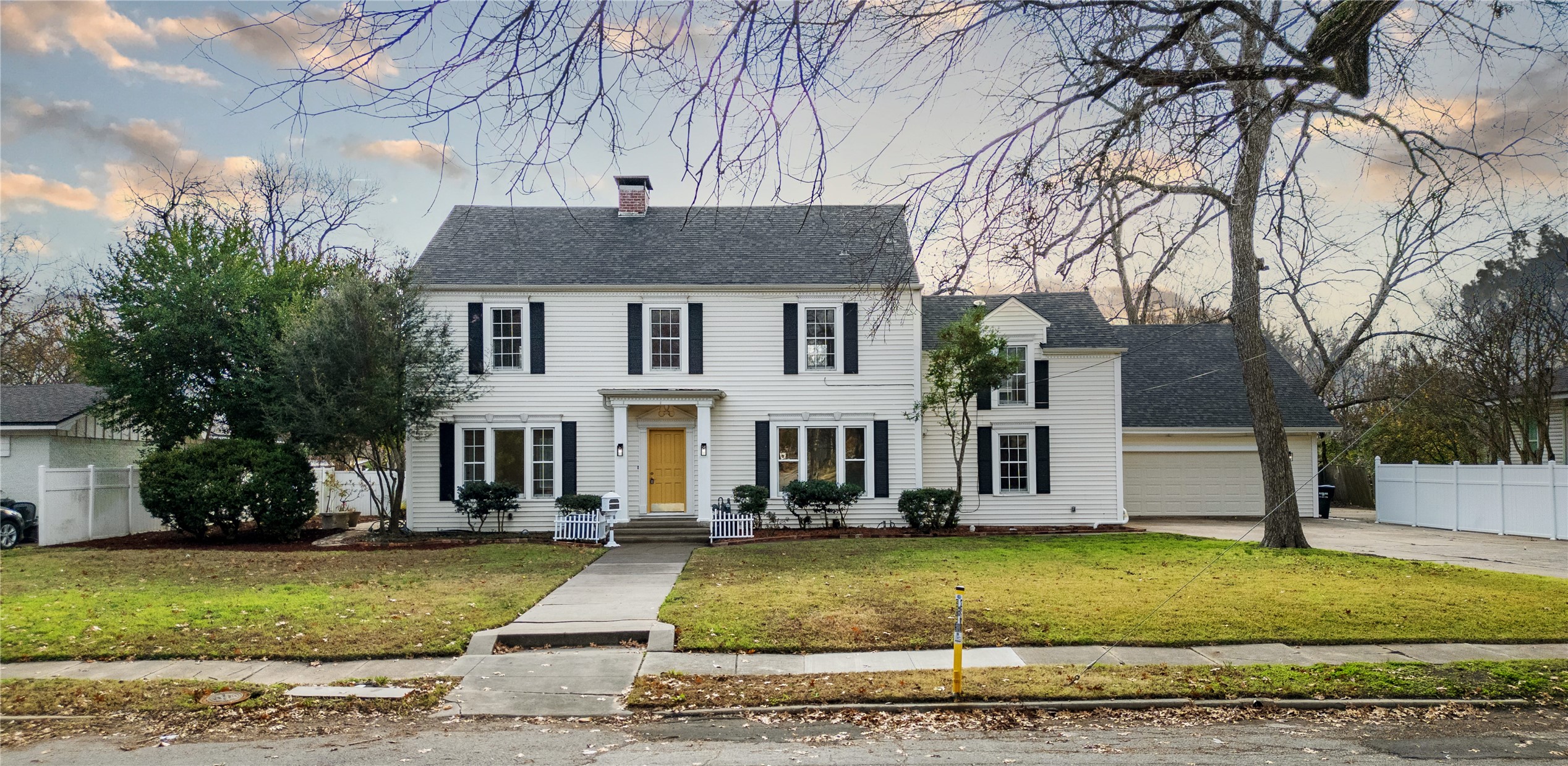 2025 Walworth Street Greenville TX 75401