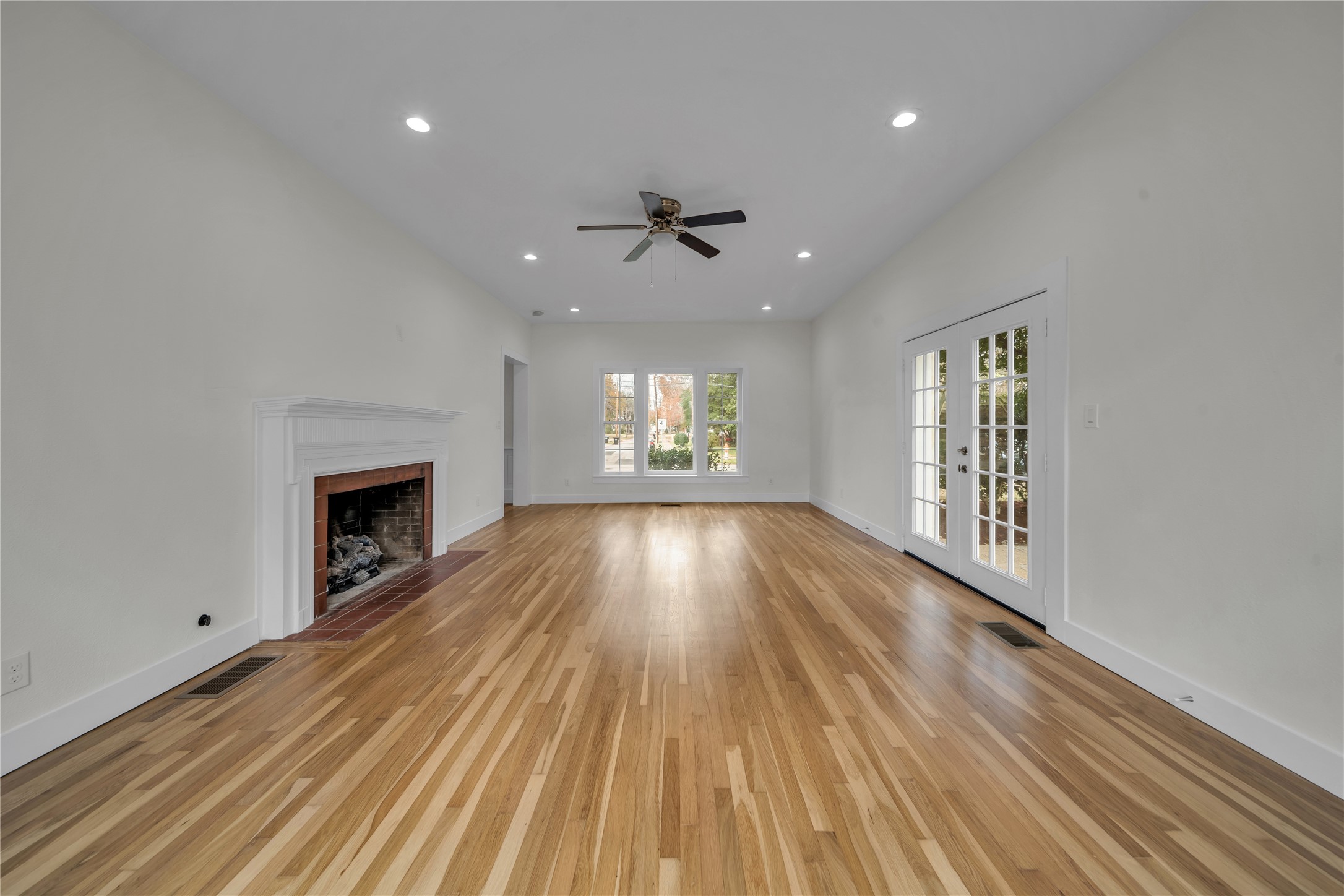 2025 Walworth Street Greenville TX 75401