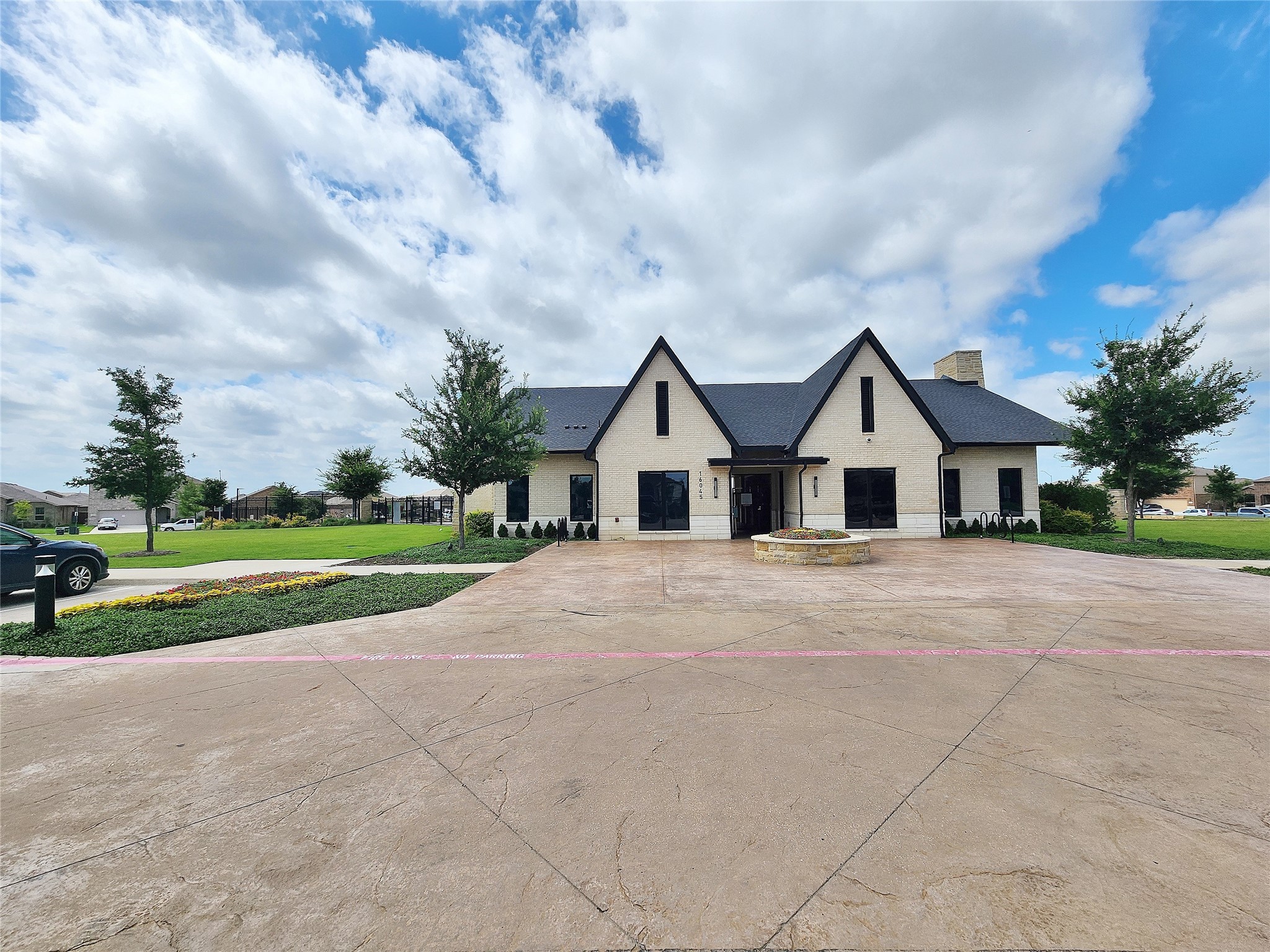 816 Wilmott Terrace Fort Worth TX 76247