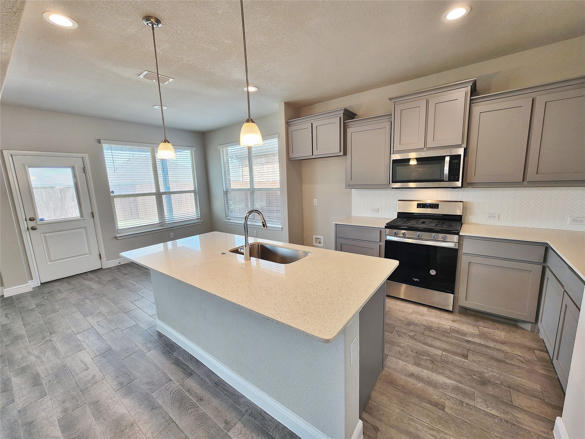 816 Wilmott Terrace Fort Worth TX 76247