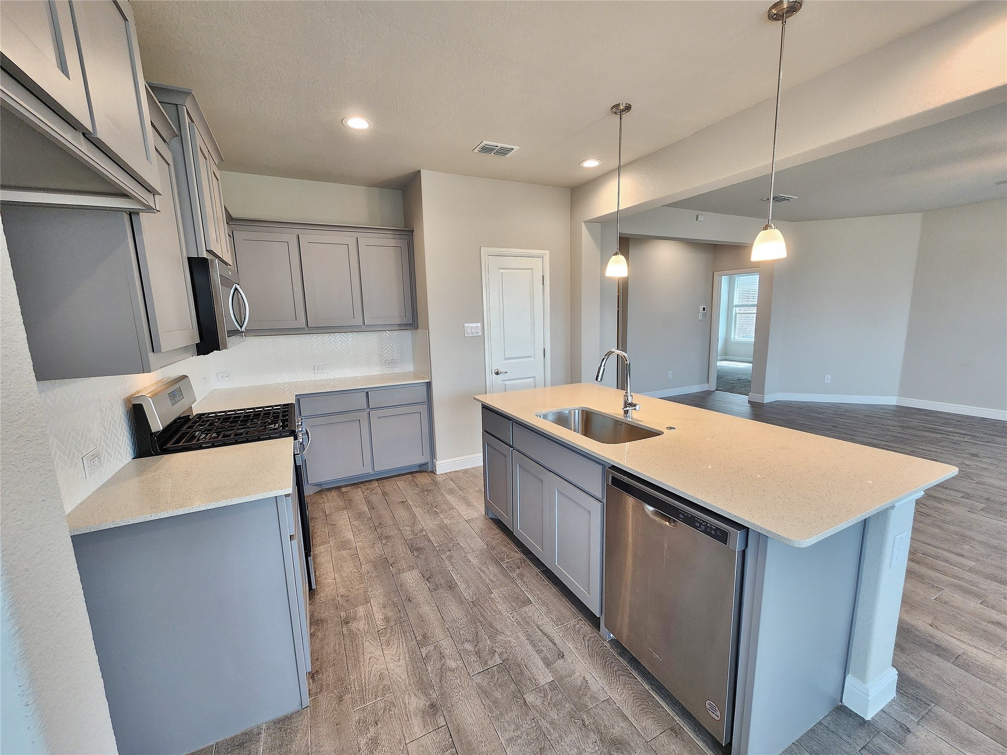 816 Wilmott Terrace Fort Worth TX 76247
