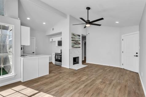 17676 Kelly Boulevard Dallas TX 75287