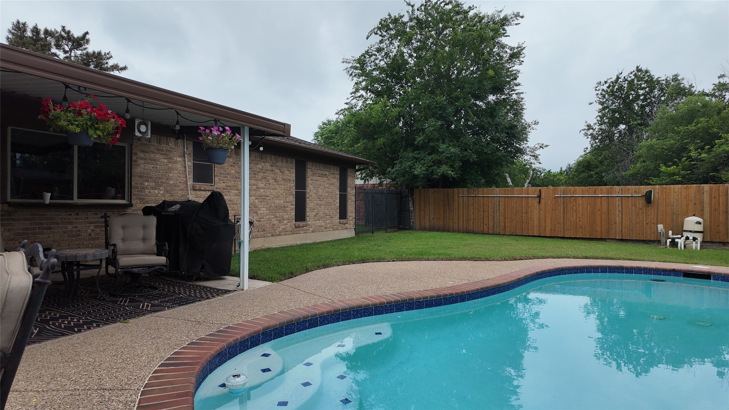 6500 Lawndale Drive Edgecliff Village TX 76134
