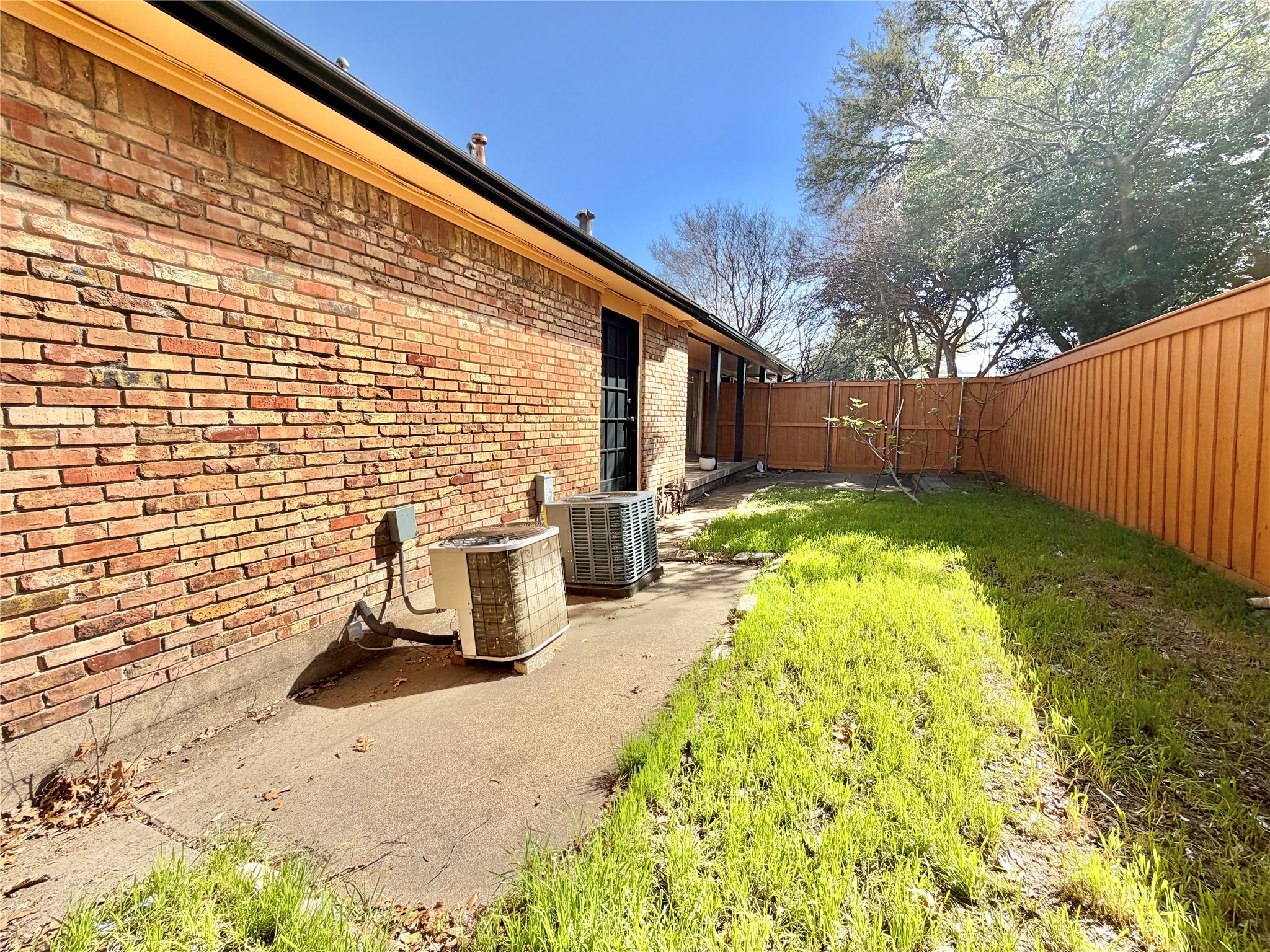 7947 Habersham Lane Dallas TX 75248