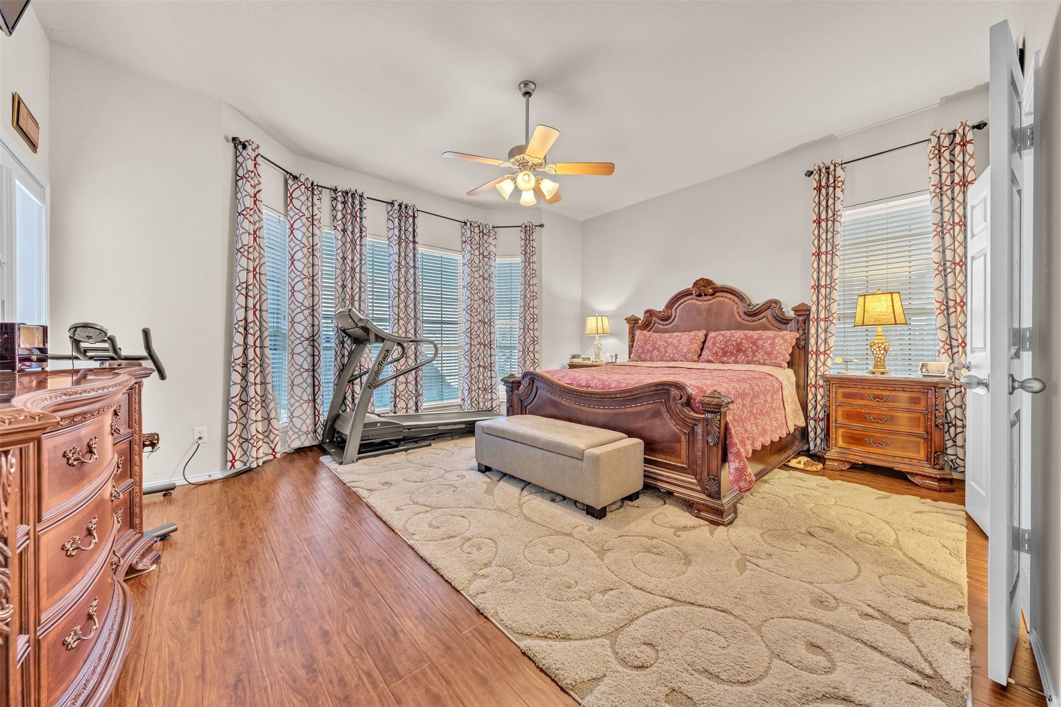 2244 Condor Street Grand Prairie TX 75052