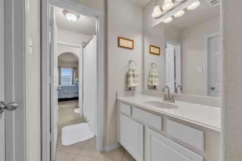 2244 Condor Street Grand Prairie TX 75052