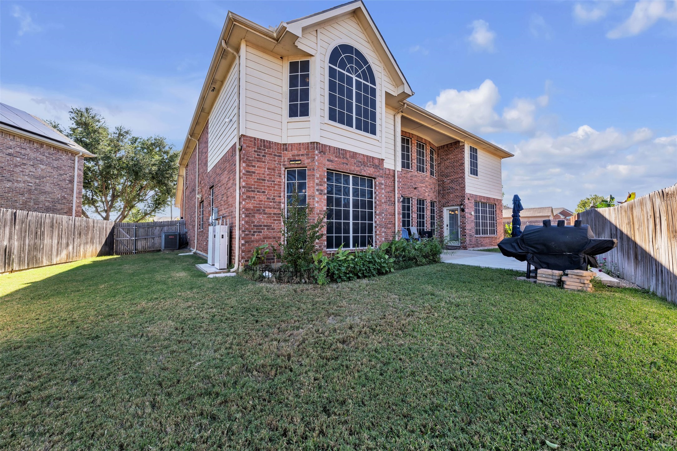 2244 Condor Street Grand Prairie TX 75052