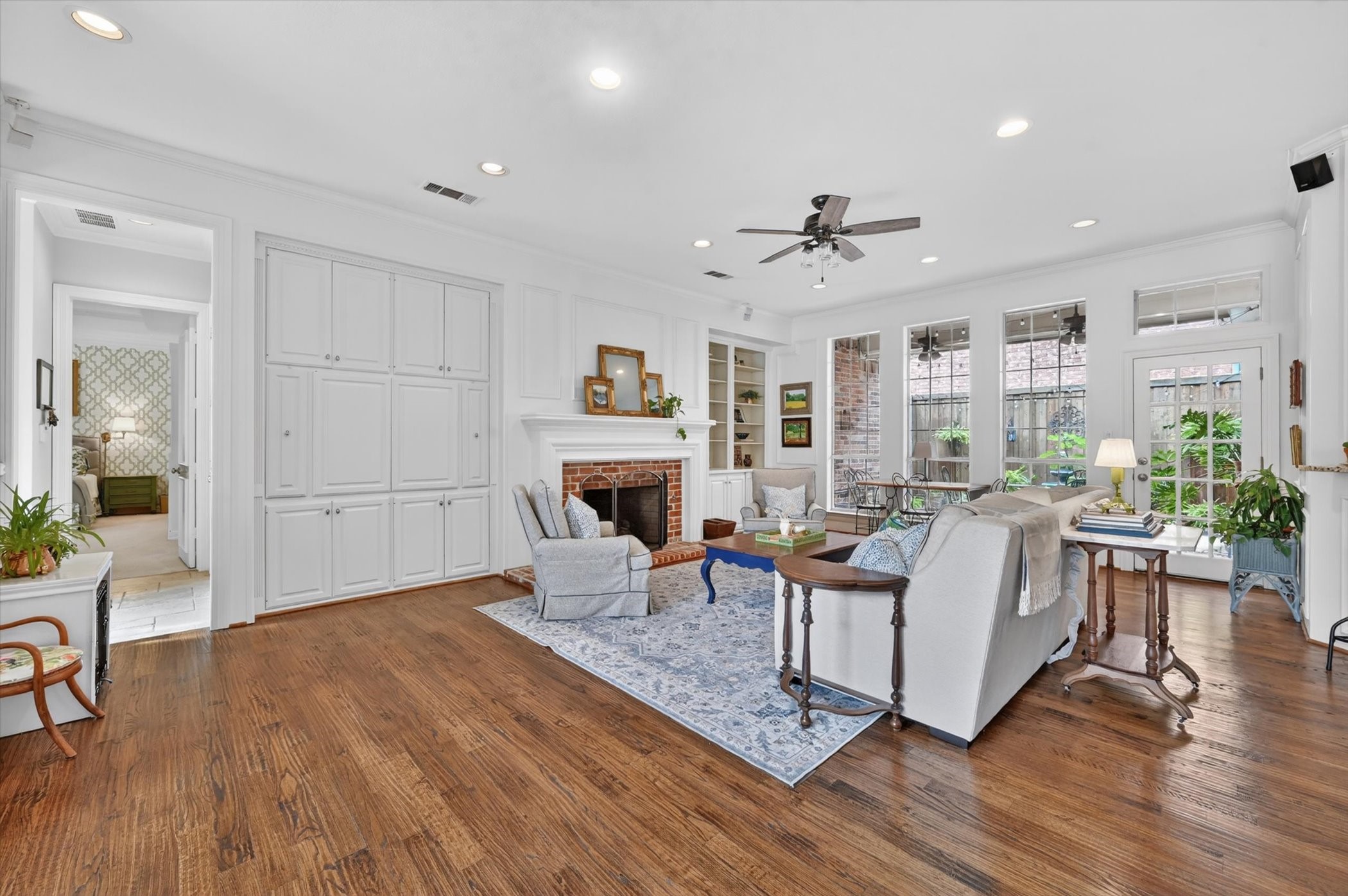 4816 Sandestin Drive Dallas TX 75287