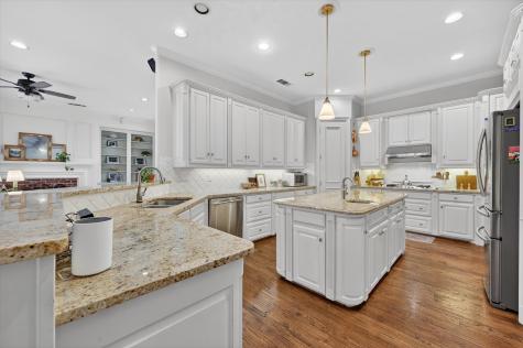 4816 Sandestin Drive Dallas TX 75287