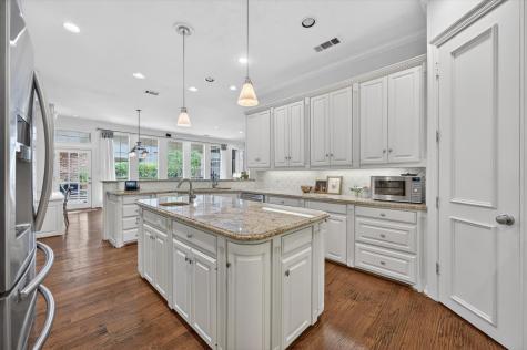 4816 Sandestin Drive Dallas TX 75287