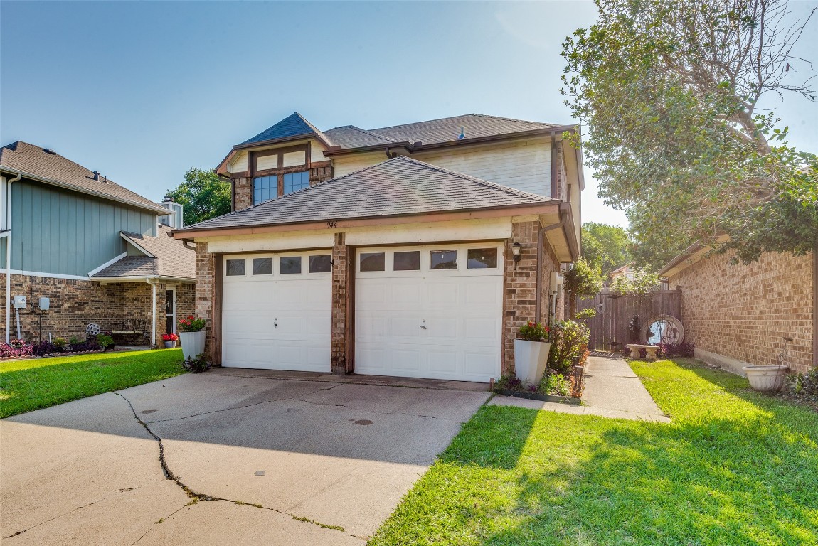 944 Sylvan Creek Drive Lewisville TX 75067