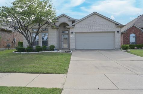 6517 Payton Drive Fort Worth TX 76131